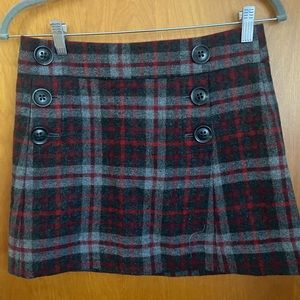 EUC Gap plaid skirt